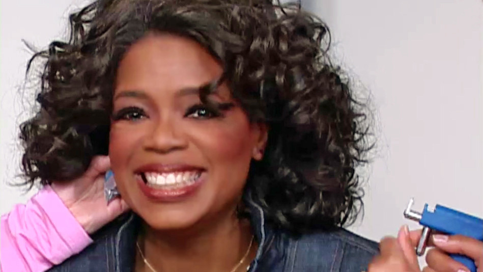 Oprah Gets Her Ears Pierced on 'The Oprah Winfrey Show' - Video