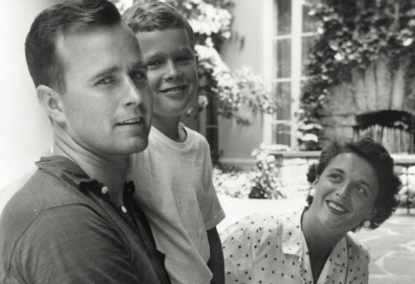 george w bush family pictures. President George W. Bush