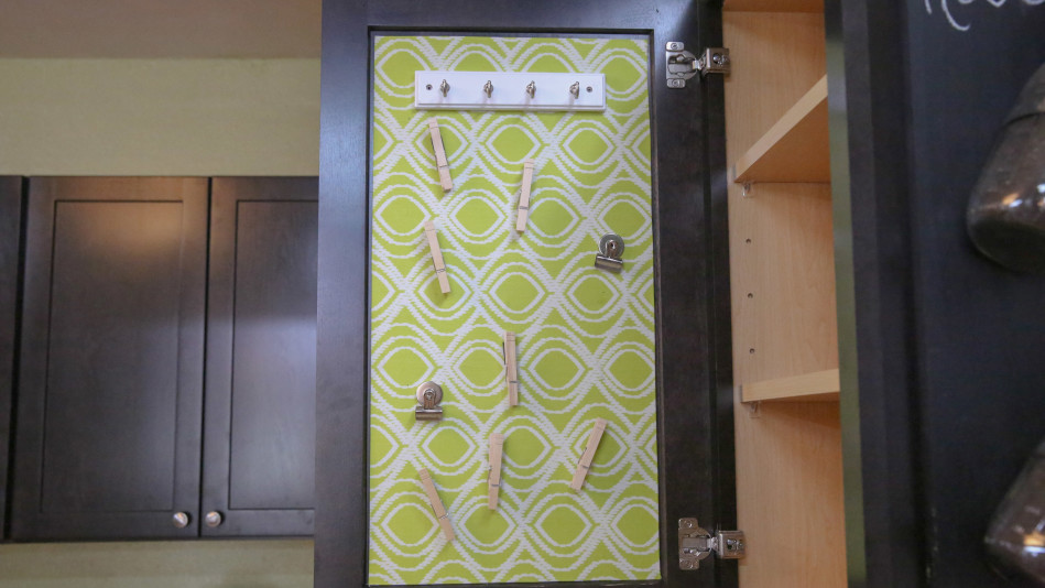 Magnetic Kitchen Organizer, How To Make Cabinet Doors Magnetic
