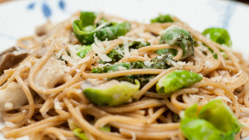 spaghetti with brussels sprouts recipe