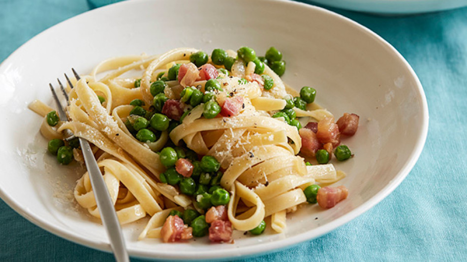 Sunny Anderson's Pasta, Pancetta and Peas