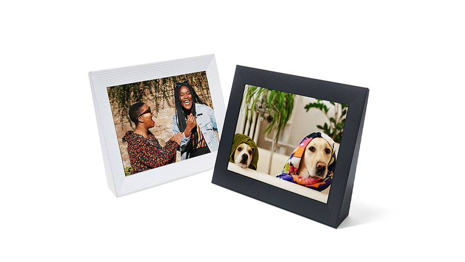 – Mat Aura Carver Luxe HD Smart Digital Picture Frame 10.1 Inch Oprah's Favorite Things 2021 
