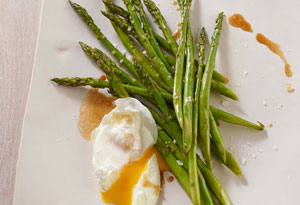 asparagus with butter and soy sauce