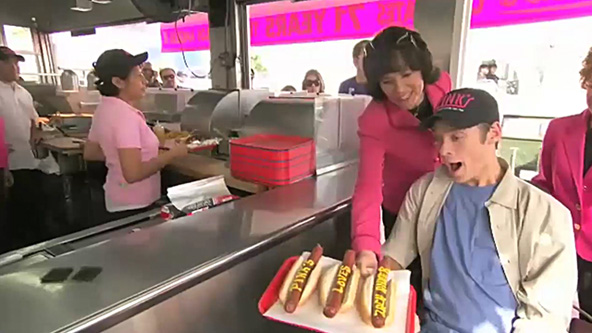Your OWN Show Webisode - Zach Goes To Pink's Hot Dogs - Video