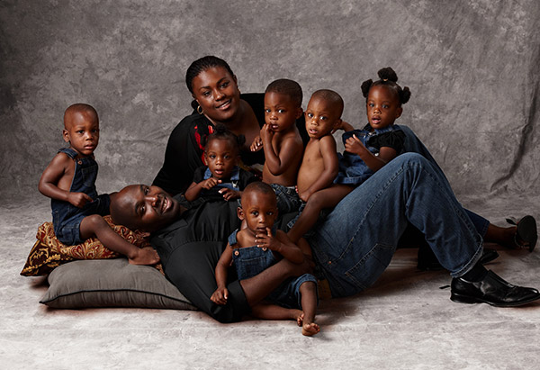 Mia & Rozonno McGhee with the McGhee sextuplets from "Six Little McGhees"